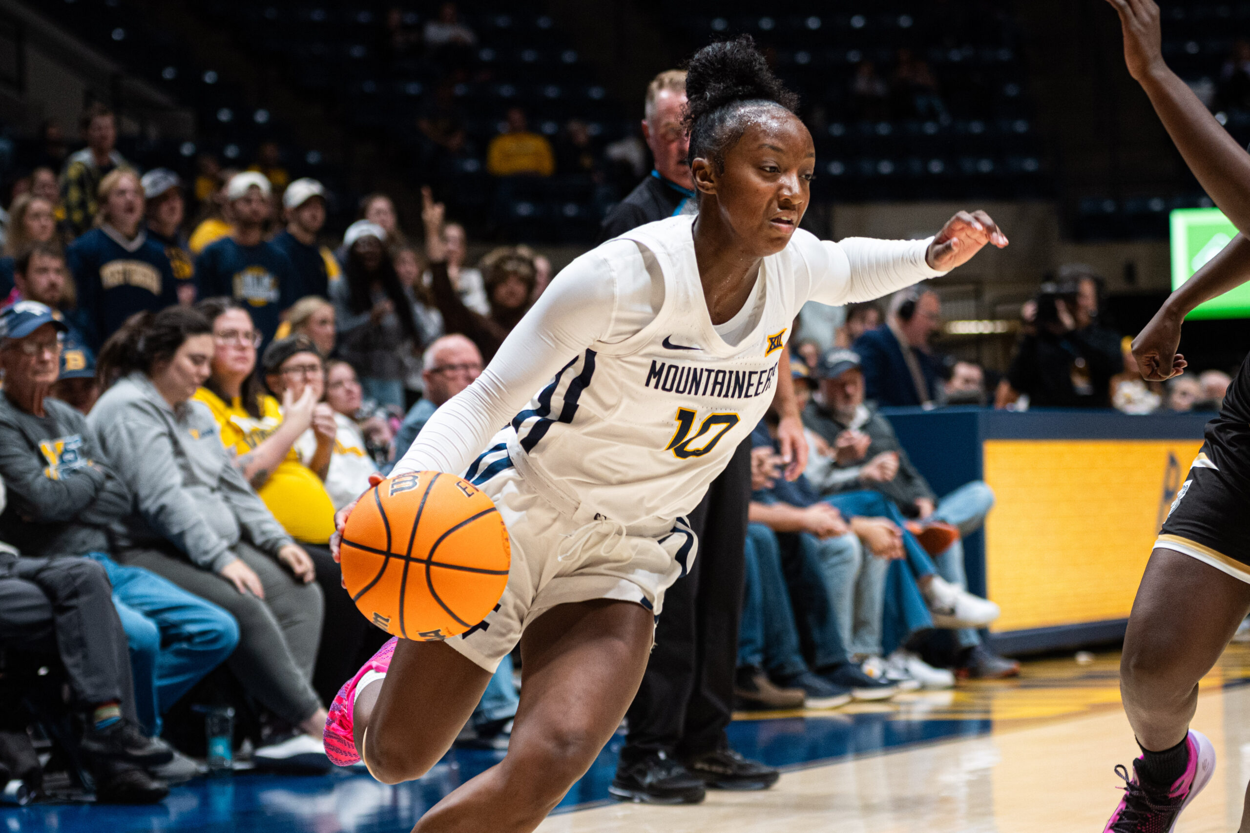 WVU women's hoops team looks to fit more of its puzzle together against Kent State